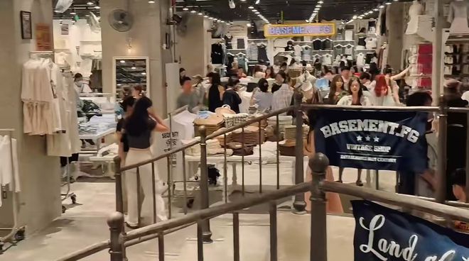 最近这50个品牌在商场是真的火！(图8)