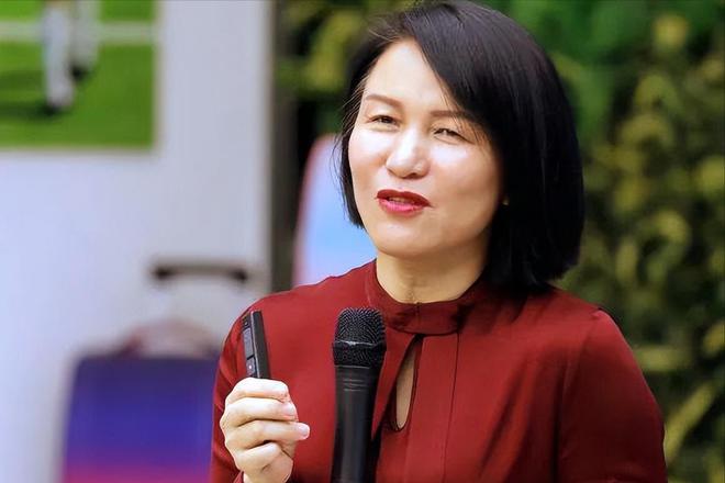 月入13亿！浙江夫妻辞职创业靠一个书包拿捏了中国家长的钱包(图13)