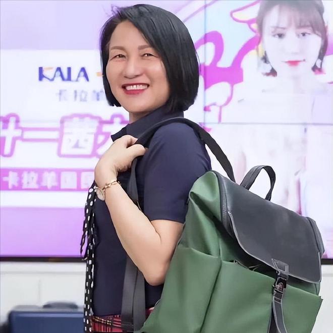 月入13亿！浙江夫妻辞职创业靠一个书包拿捏了中国家长的钱包(图15)