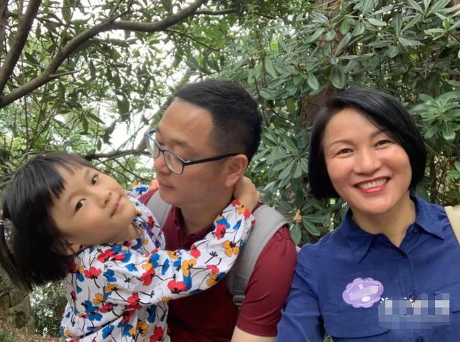 月入13亿！浙江夫妻辞职创业靠一个书包拿捏了中国家长的钱包(图20)