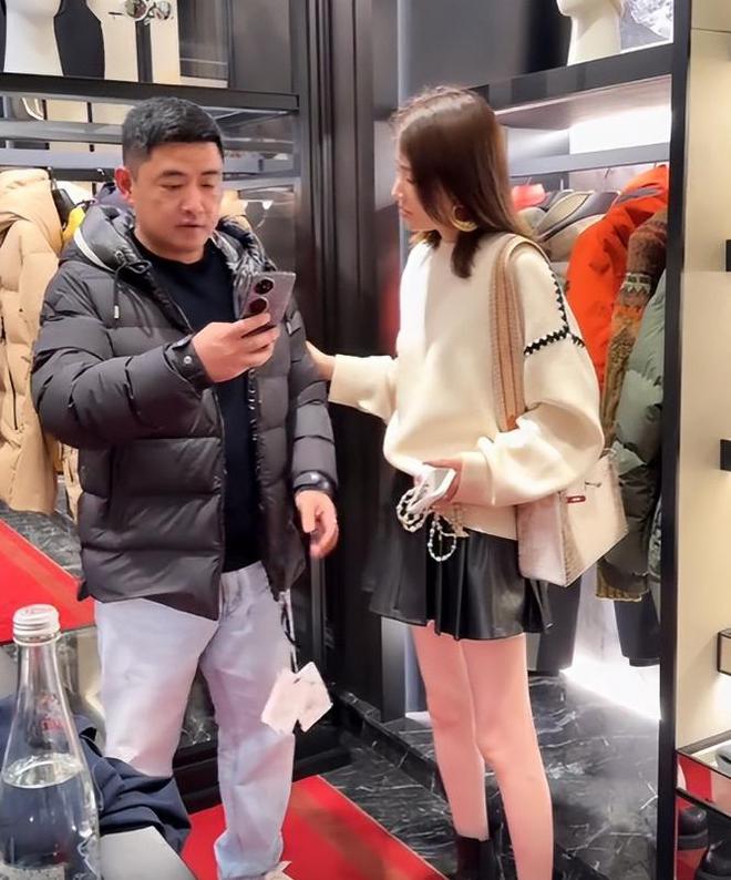 河南39岁女子连生6娃每个娃配一个保姆家教丈夫身份却不一般(图5)