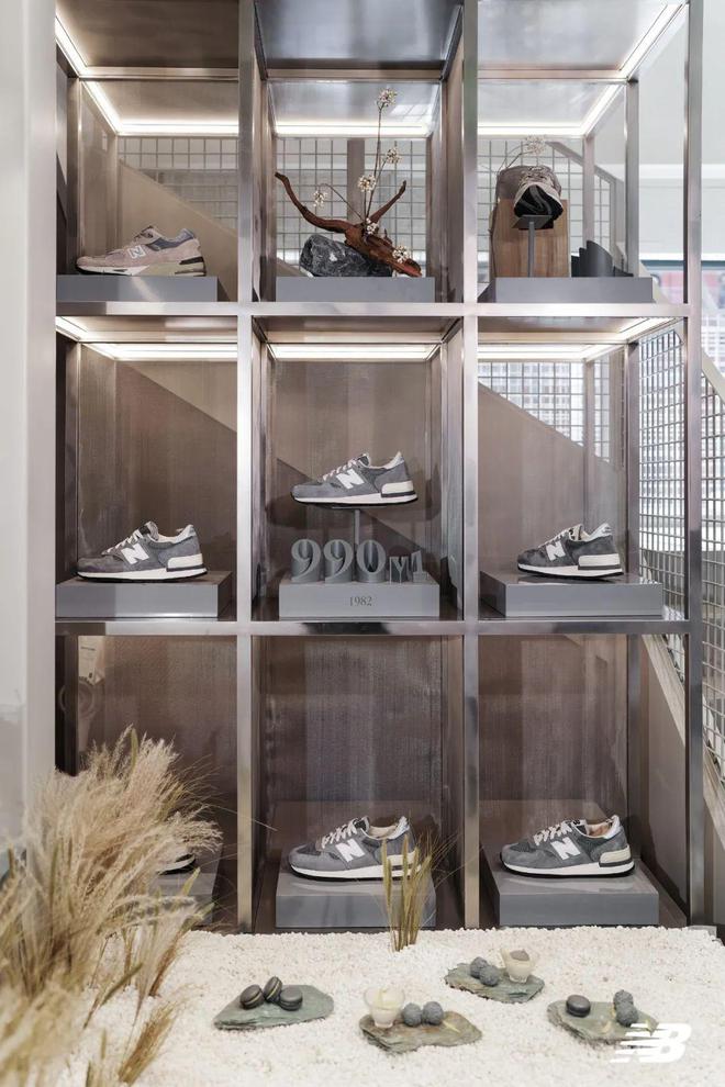 New Balance开全球首家NB Grey R、宠物品牌paaaata首个线下快闪店、HM将重回上海淮海路…品牌周报(图8)