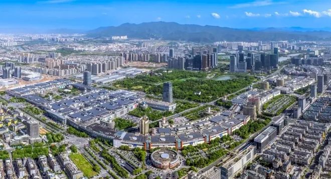 义乌外贸跨境展宠物用品展区：撬动千亿市场链接跨境产业新生态(图1)